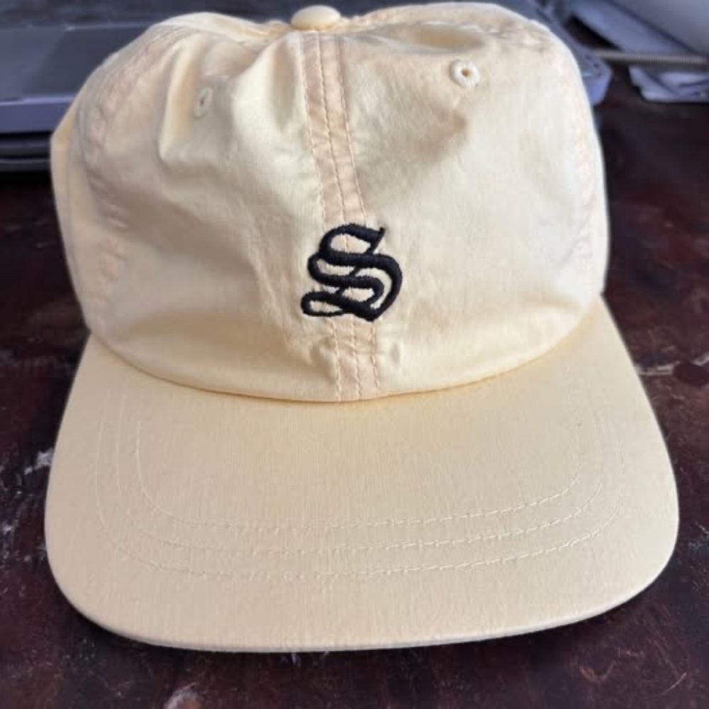 Stüssy Yellow Strapback Cap – OSFA
